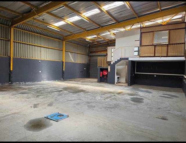 292M² MINI FACTORY TO LET IN KYA SANDS
